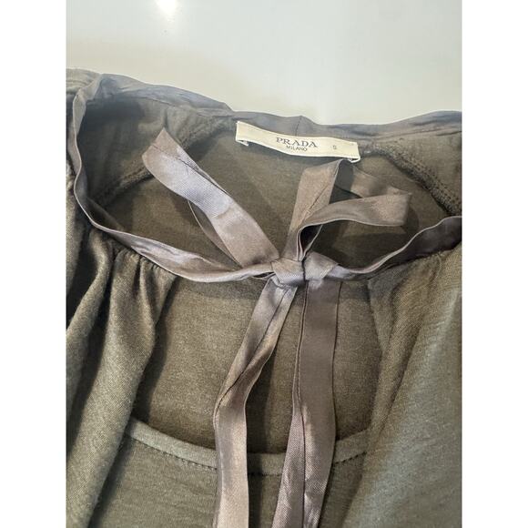 Prada Stunning Women’s Blouse, Sz Medium Green - Picture 5 of 6